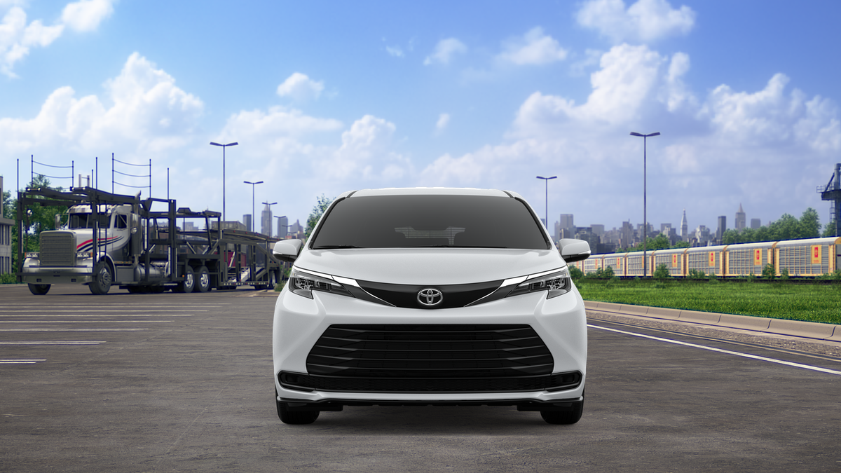 2026 Toyota Sienna LE 8 Passenger