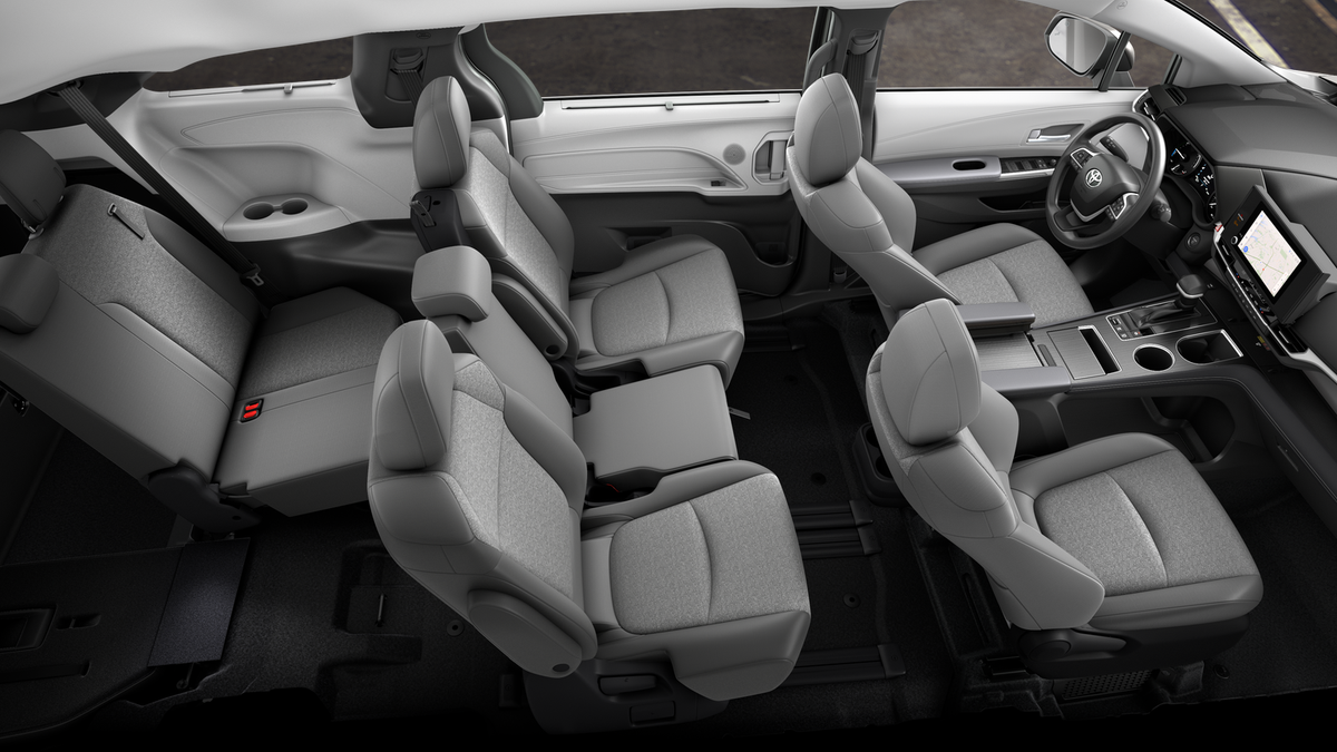 2026 Toyota Sienna LE 8 Passenger