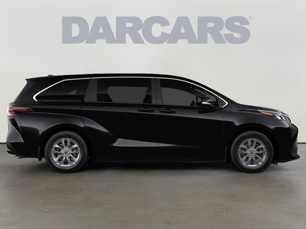2026 Toyota Sienna LE 8 Passenger
