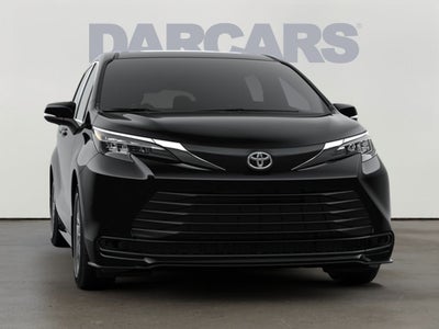 2026 Toyota Sienna LE 8 Passenger