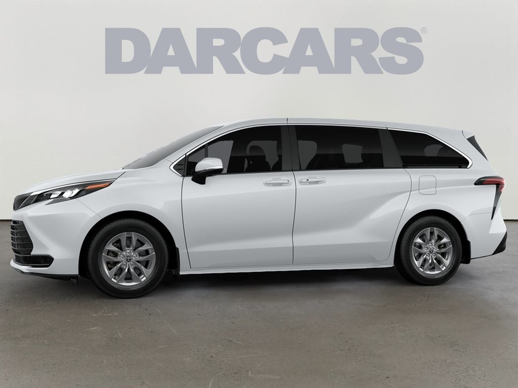 2026 Toyota Sienna LE 8 Passenger