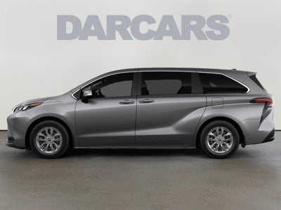 2026 Toyota Sienna LE 8 Passenger