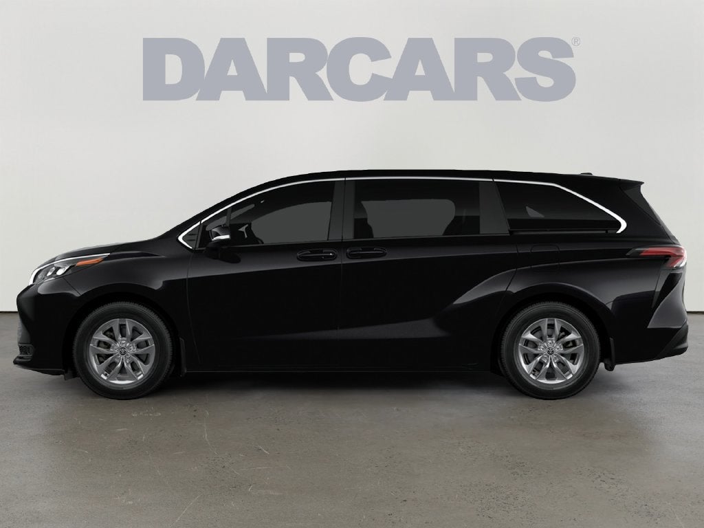 2026 Toyota Sienna LE 8 Passenger