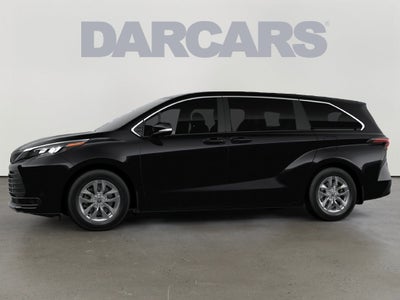 2026 Toyota Sienna LE 8 Passenger