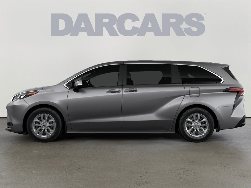 2026 Toyota Sienna LE 8 Passenger