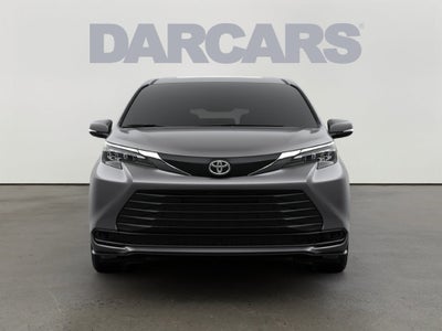 2026 Toyota Sienna LE 8 Passenger