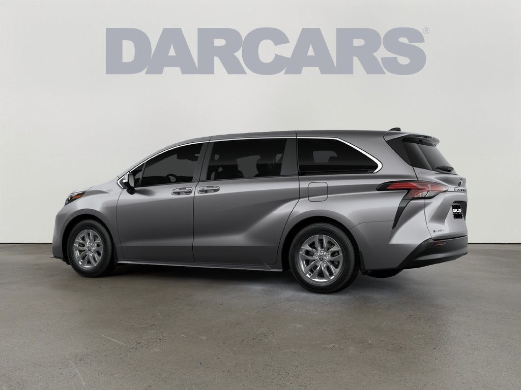 2026 Toyota Sienna LE 8 Passenger