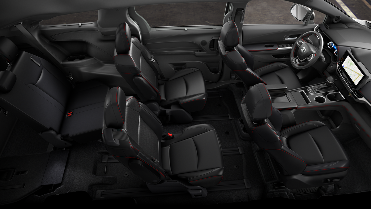 2026 Toyota Sienna XSE 7 Passenger