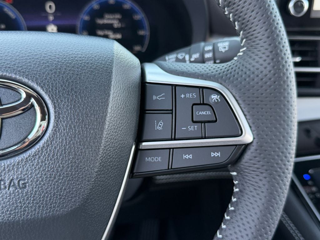 2026 Toyota Sienna XSE 7 Passenger