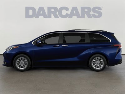 2026 Toyota Sienna XLE 8 Passenger
