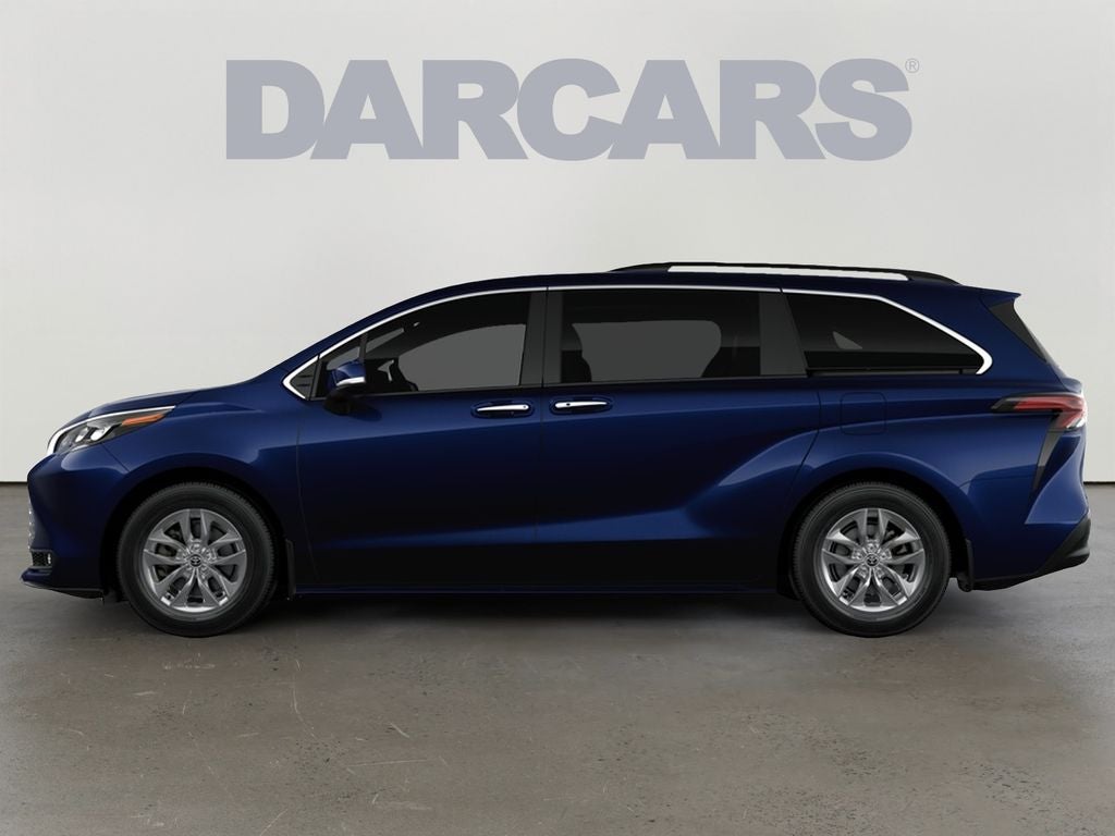 2026 Toyota Sienna XLE 8 Passenger