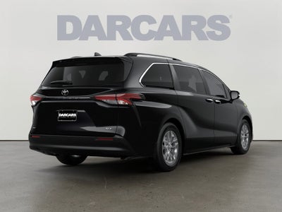 2026 Toyota Sienna XLE 7 Passenger
