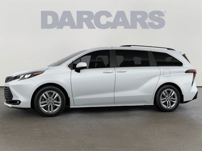 2026 Toyota Sienna XLE 7 Passenger
