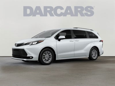 2026 Toyota Sienna XLE 8 Passenger