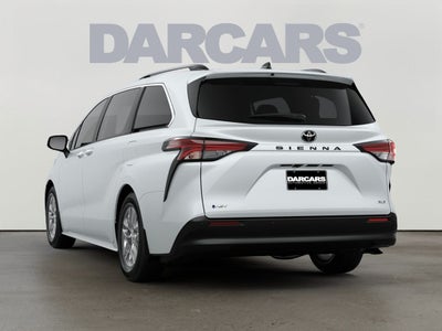2026 Toyota Sienna XLE 8 Passenger