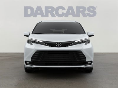 2026 Toyota Sienna XLE 8 Passenger