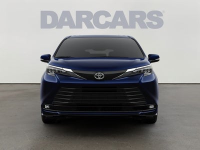 2026 Toyota Sienna XLE 8 Passenger