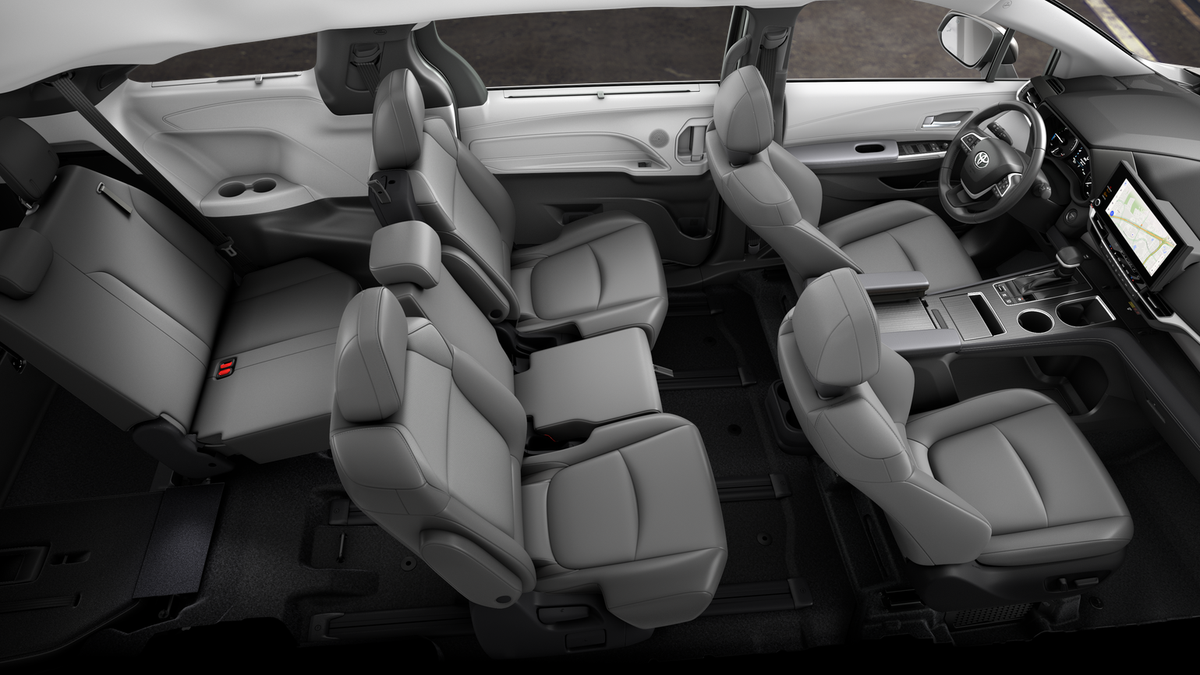 2026 Toyota Sienna XLE 8 Passenger