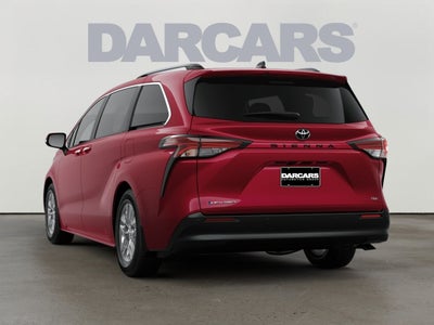2026 Toyota Sienna XLE 7 Passenger