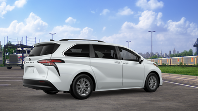 2026 Toyota Sienna XLE 7 Passenger
