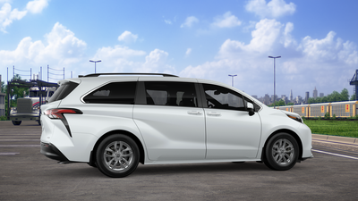 2026 Toyota Sienna XLE 7 Passenger