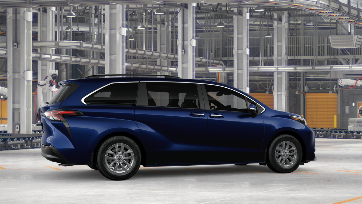 2026 Toyota Sienna XLE 7 Passenger