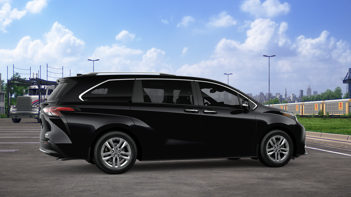 2026 Toyota Sienna Limited 7 Passenger